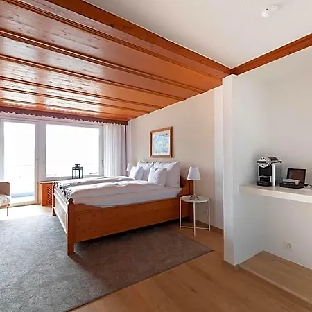 Hotel Eden Und Restaurant 4*