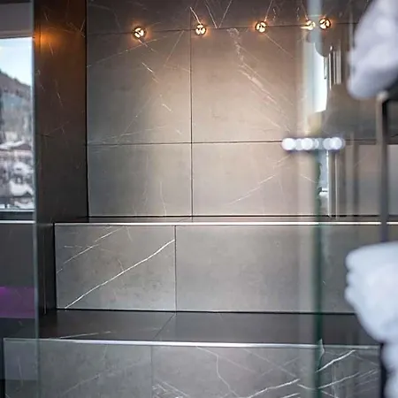 Hotel Eden Und Restaurant 4*