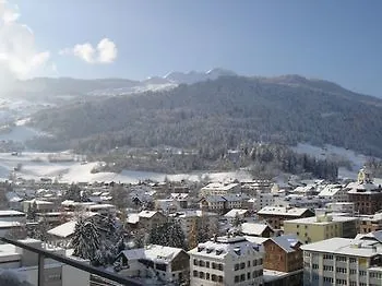 Hotel Eden Und Restaurant 3*