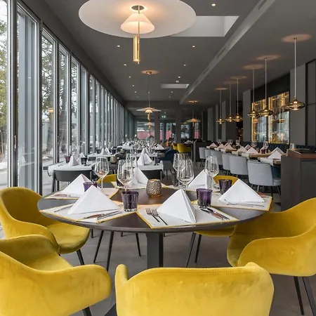 Eden Und Restaurant Hotel 4*