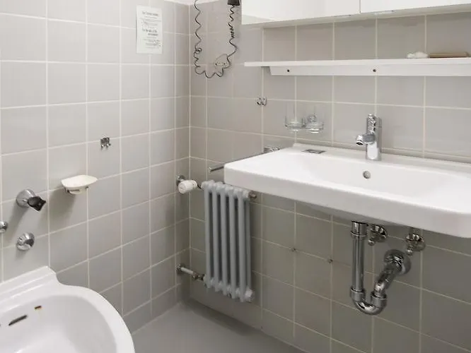 Eden Und Restaurant 4*